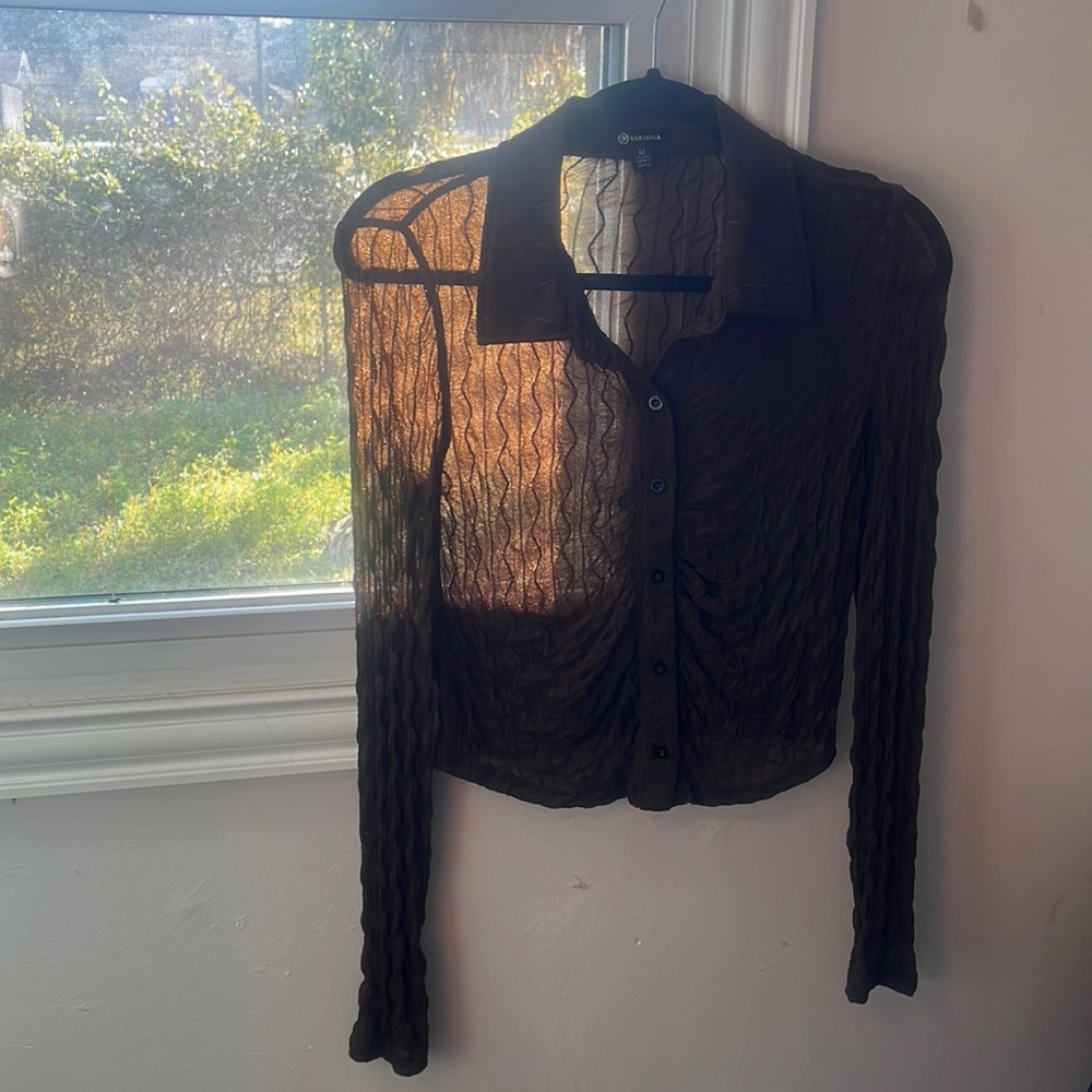 Versona Y2k button sheer button down